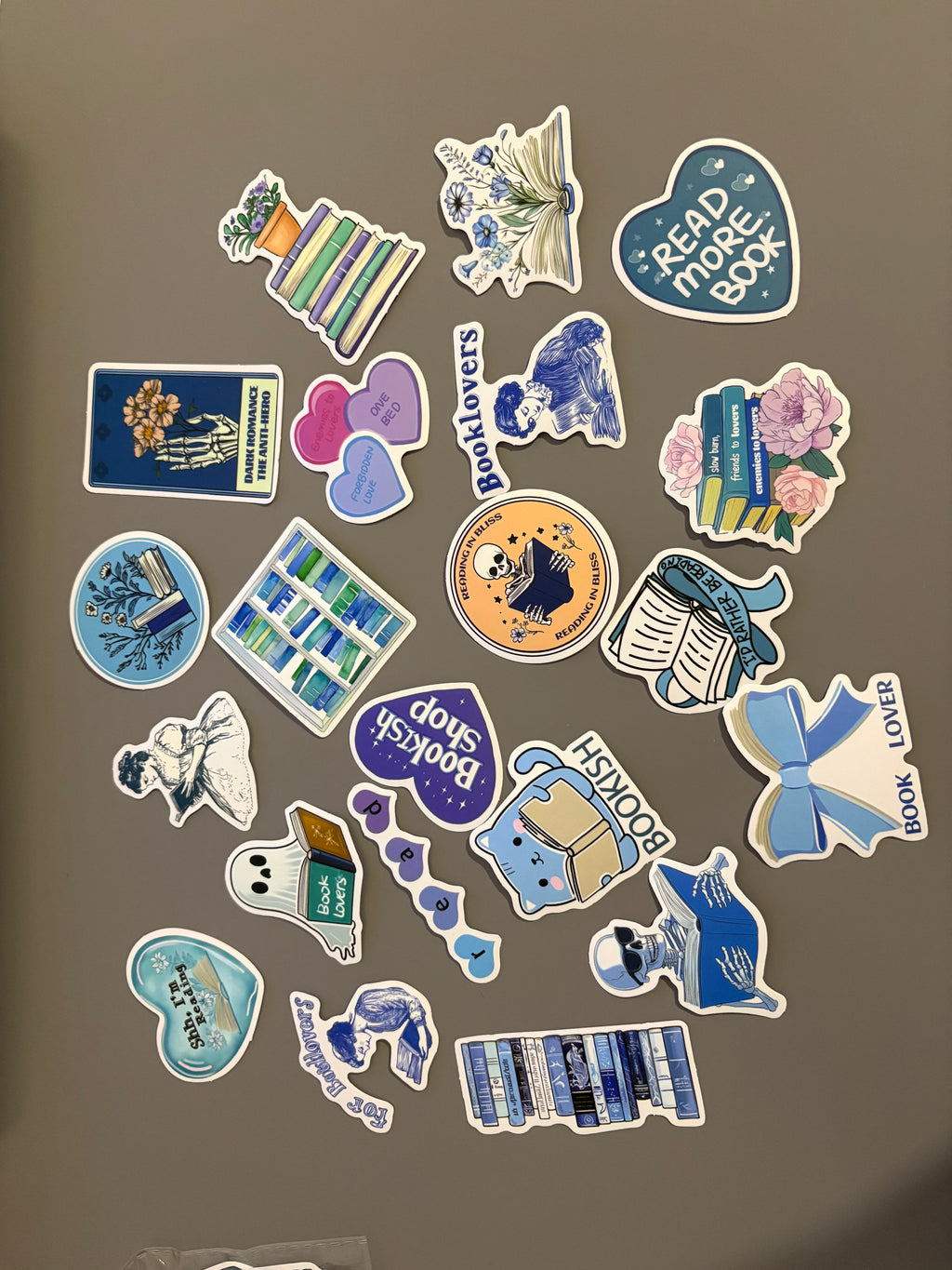 💌 XOXO GG — Lot de 20 stickers premium aléatoires