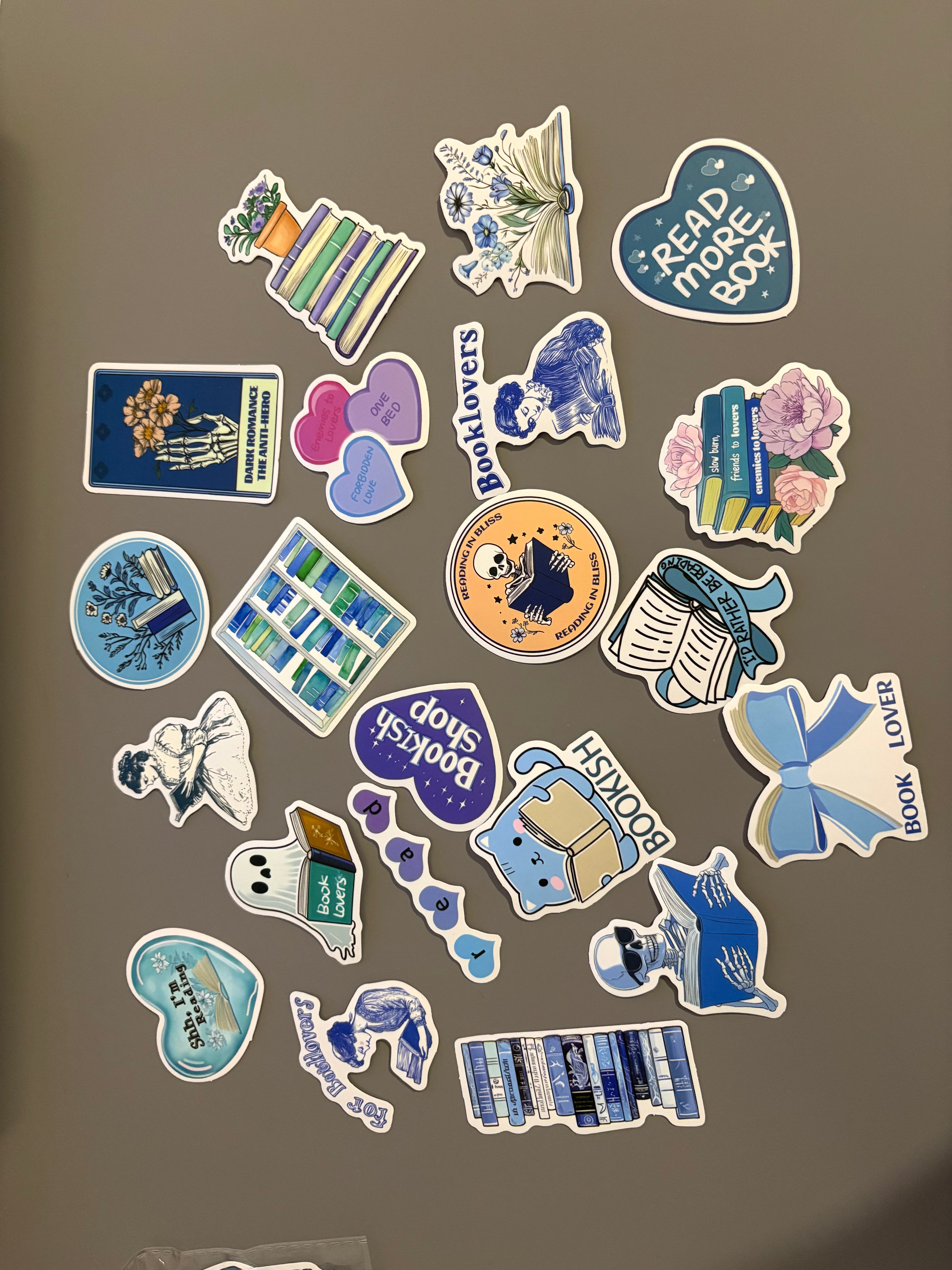 💌 XOXO GG — Lot de 20 stickers premium aléatoires
